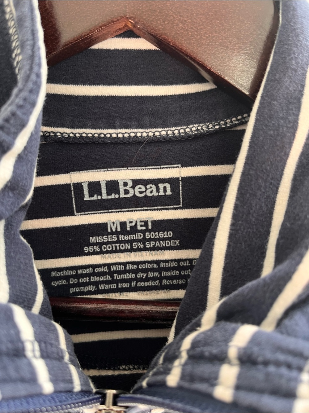 L.L. Bean Navy & White Striped Zip-Up Cotton long sleeve Size M - Picture 3 of 3